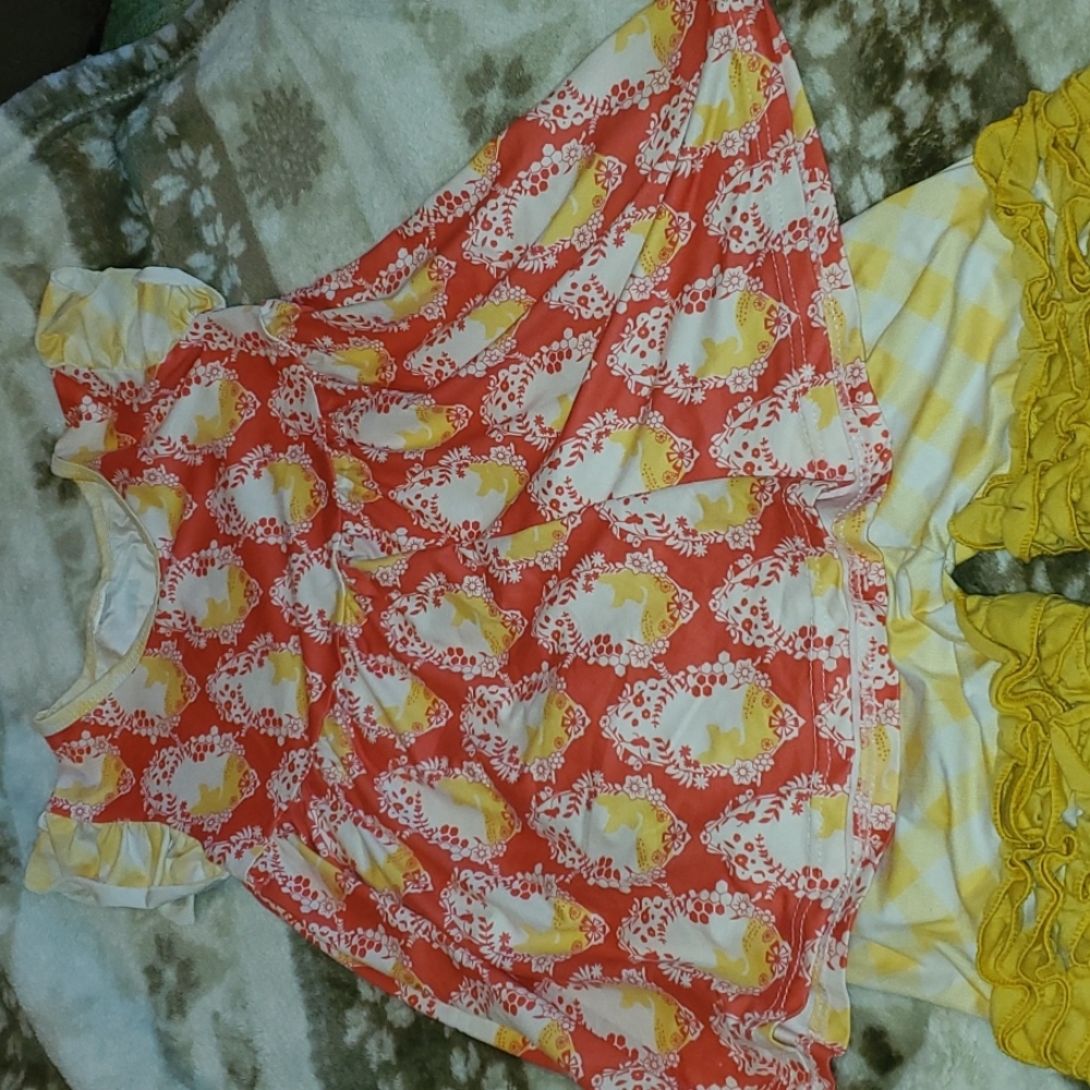 Coral and Yellow deer matching short set